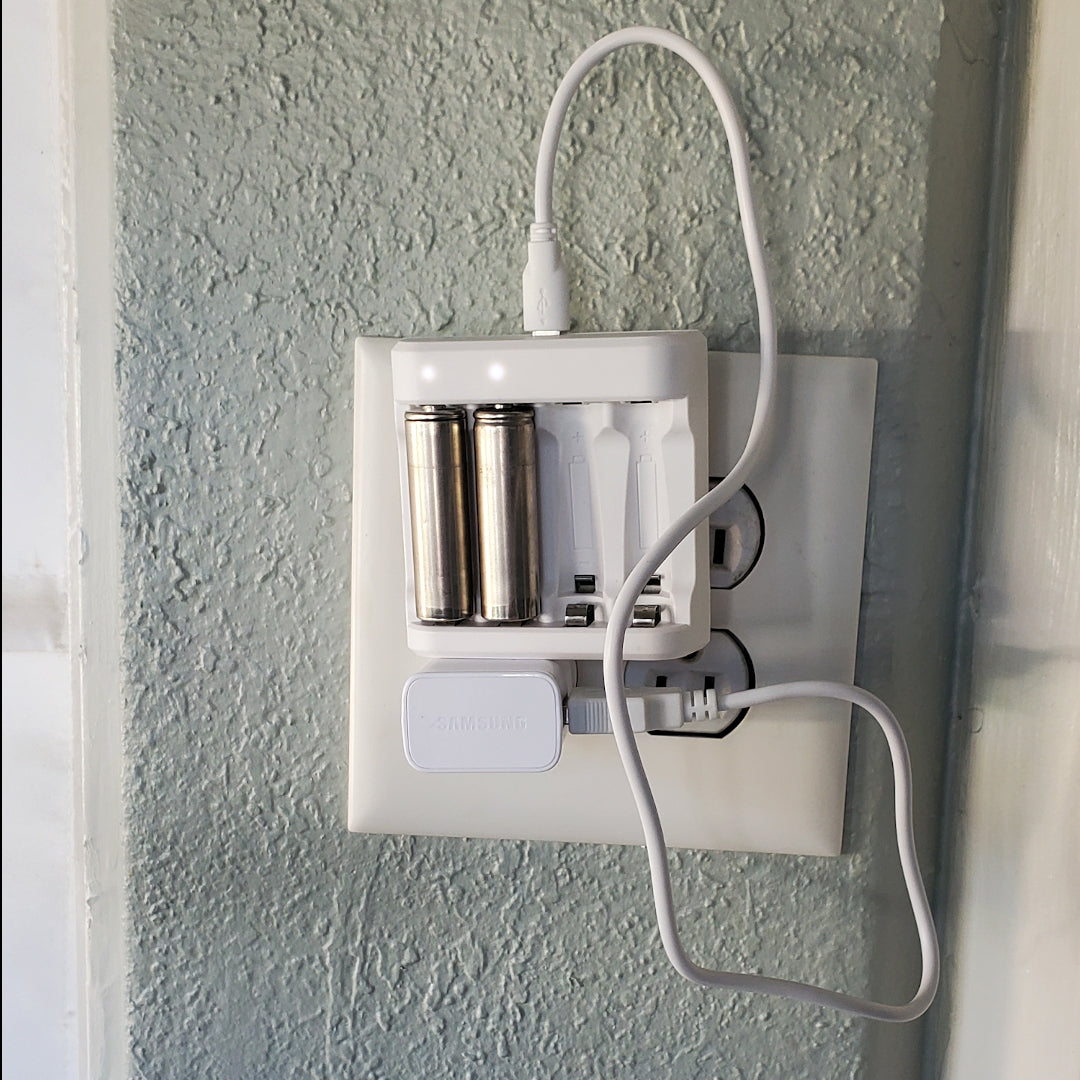 4-Port USB Battery Charger